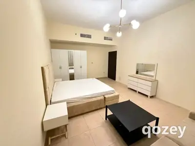 Private Room in Dubai Silicon Oasis