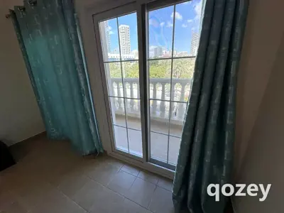 Private Room in Jumeirah Village Circle