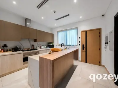 Luxury Ensuite Room in Jumeirah Village Circle