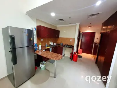 Female flatmate wanted in Dubai Silicon Oasis