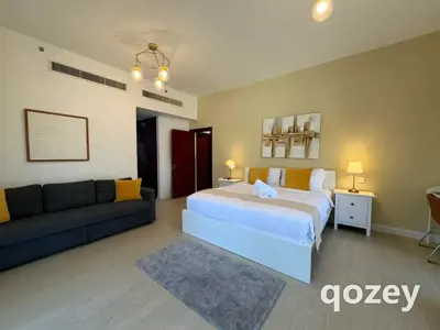 Spacious Master Room in Jumeirah Beach Residence