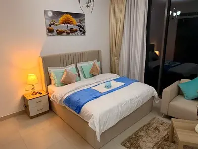 Private room in Jumeirah Garden City