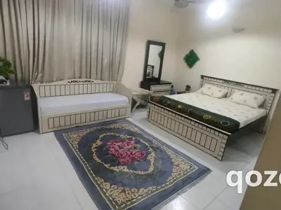 Spacious furnished family room in Hor Al Anz