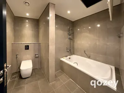 Fully Furnished Master Bedroom in Business Bay