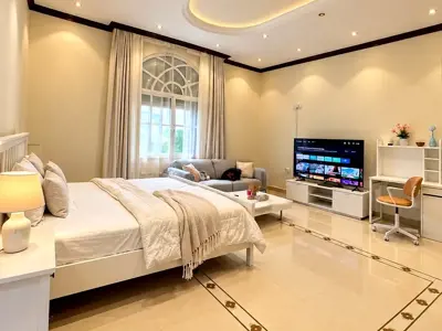Private room in Business Bay