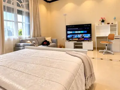 Spacious Master Ensuite Room in Business Bay