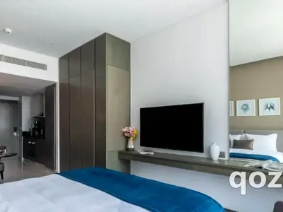 Private Room in Business Bay