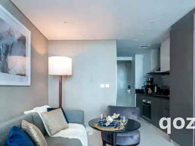 Private Room in Business Bay