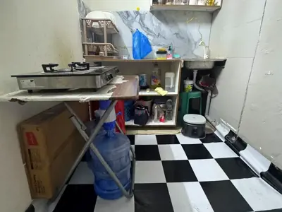 Fully furnished private room in Al Rashidiya