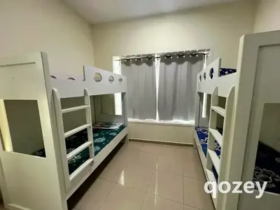 Bed Space for Boys near DMCC Metro