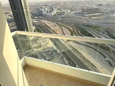 Private Room in Jumeirah Lake Towers (JLT)