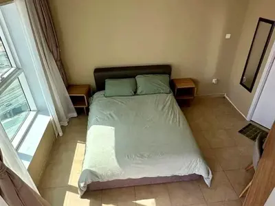 Private room in JLT