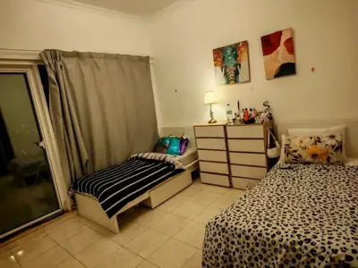 Bedspace in Jumeirah
