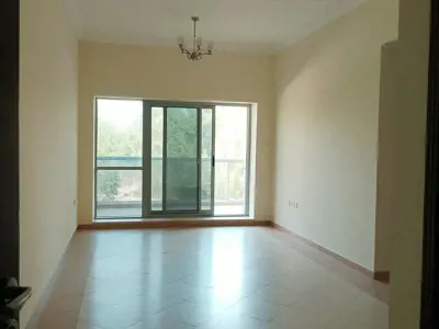 1 bedroom apartment with balcony