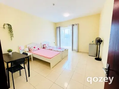 Executive bed space for females in Al Nahda