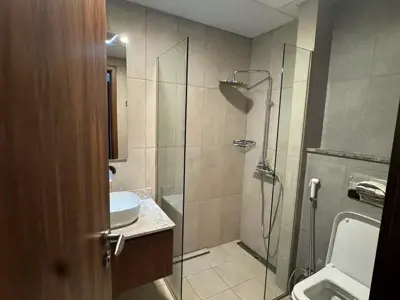 Master bedroom for rent in Al Satwa