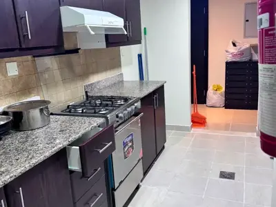 Bed space for males in Al Khail Gate
