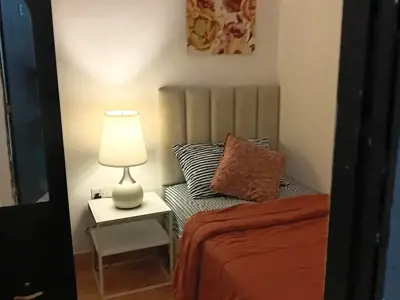 Cozy small room in Mirdif