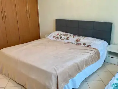 Fully Furnished Master Bedroom Available for Female/Couple