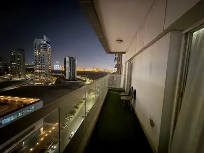 Private Room for Ladies in Dubai Sports City