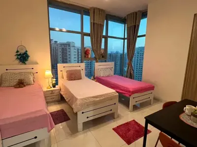 Bedspace in Al Jaddaf