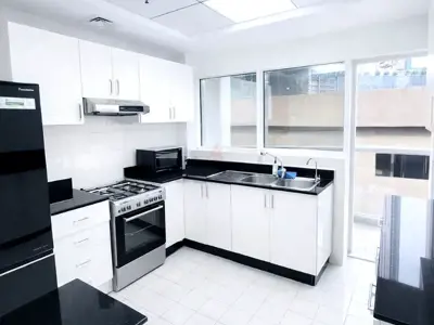 Bed space for 1 Lady in Burj Al Nujoom