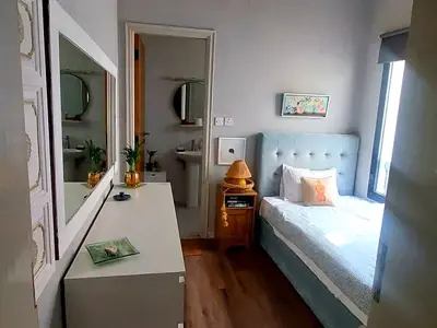 Private room in Jumeirah