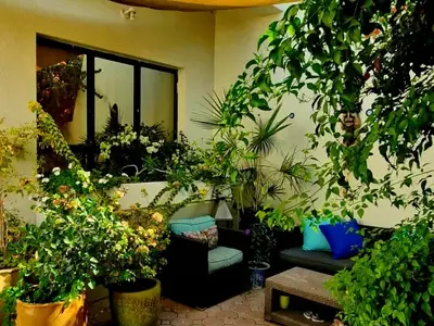 Cozy Private Room in Umm Suqeim 1