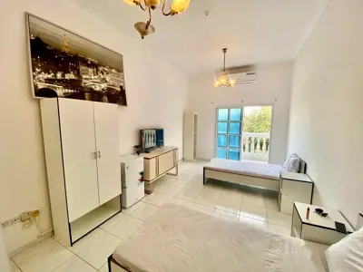 Semi-Master Room for Rent in Umm Suqeim