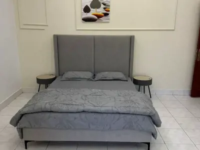 Large Master Room Near Beach