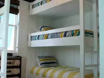 Bedspace in Al Barsha 1