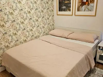 Private room in Dubai Marina
