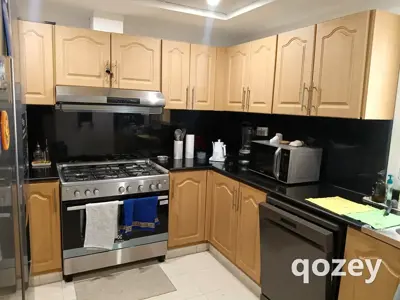 Private Room in Women's Villa