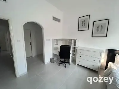 Spacious Fully Furnished Room in Al Safa 2