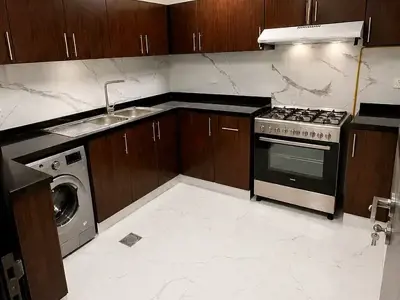 Master Room in Al Muraqqabat