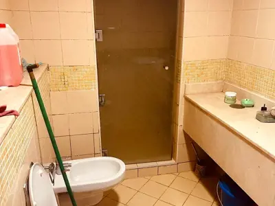 Room With Partition in Al Muraqqabat