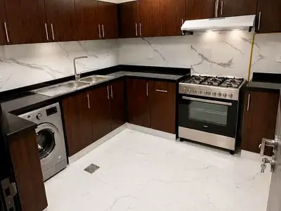 Room With Partition in Al Muraqqabat