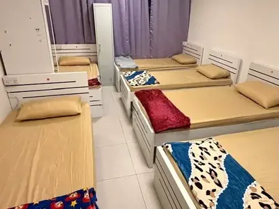 Bedspace in Al Rigga