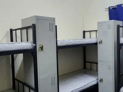 Bedspace in Al Rigga