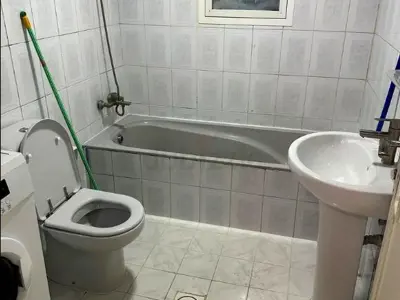 Partition available hamriya burdubai