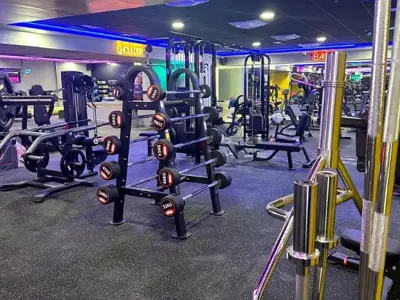 LUXURY PARTITION IN BUSINESS BAY DOWNTOWN NOT COMMISSION