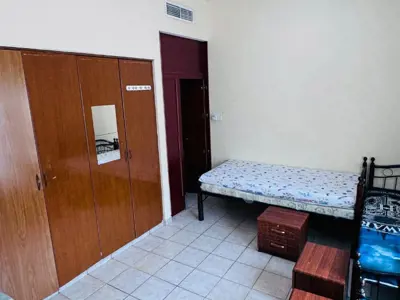 Bedspace in Bur Dubai