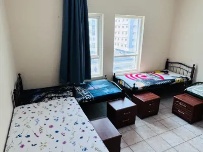 Executive Ladies Bedspace burjuman exit 3,behind burjuman mall 