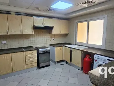 Executive Bed Space close to Metro