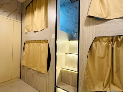 Luxury bedspace in Barsha Heights