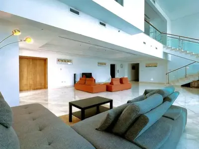 Luxurious Master Bedroom in Dubai Marina