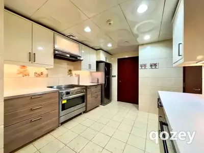 Luxury Private Room in Dubai Marina