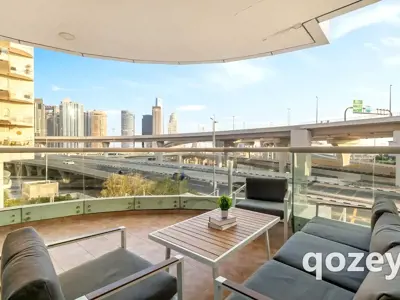 Luxury Private Room in Dubai Marina