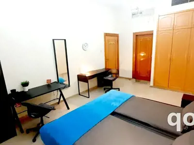 Private room in Bur Dubai