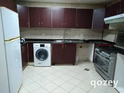 Room With Partition in Port Saeed, dubai